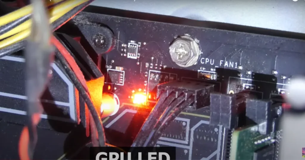 red light on gpu when pc is off